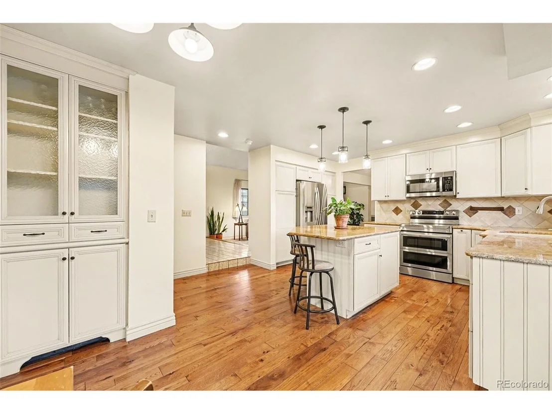 Photo of 454 Old Stone Dr
