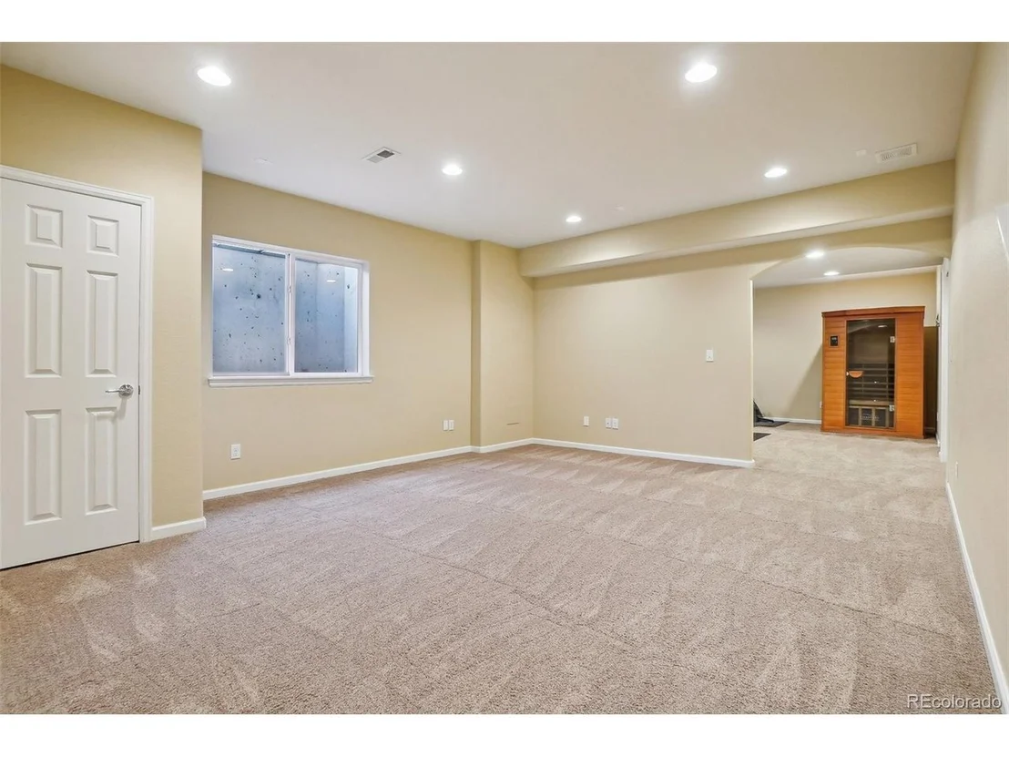 Photo of 2605 Gray Wolf Loop