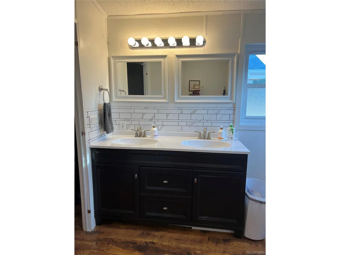Photo of 140 Ash St