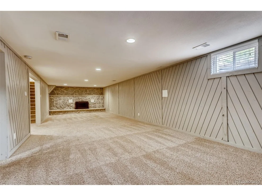 Photo of 4380 Shaw Blvd