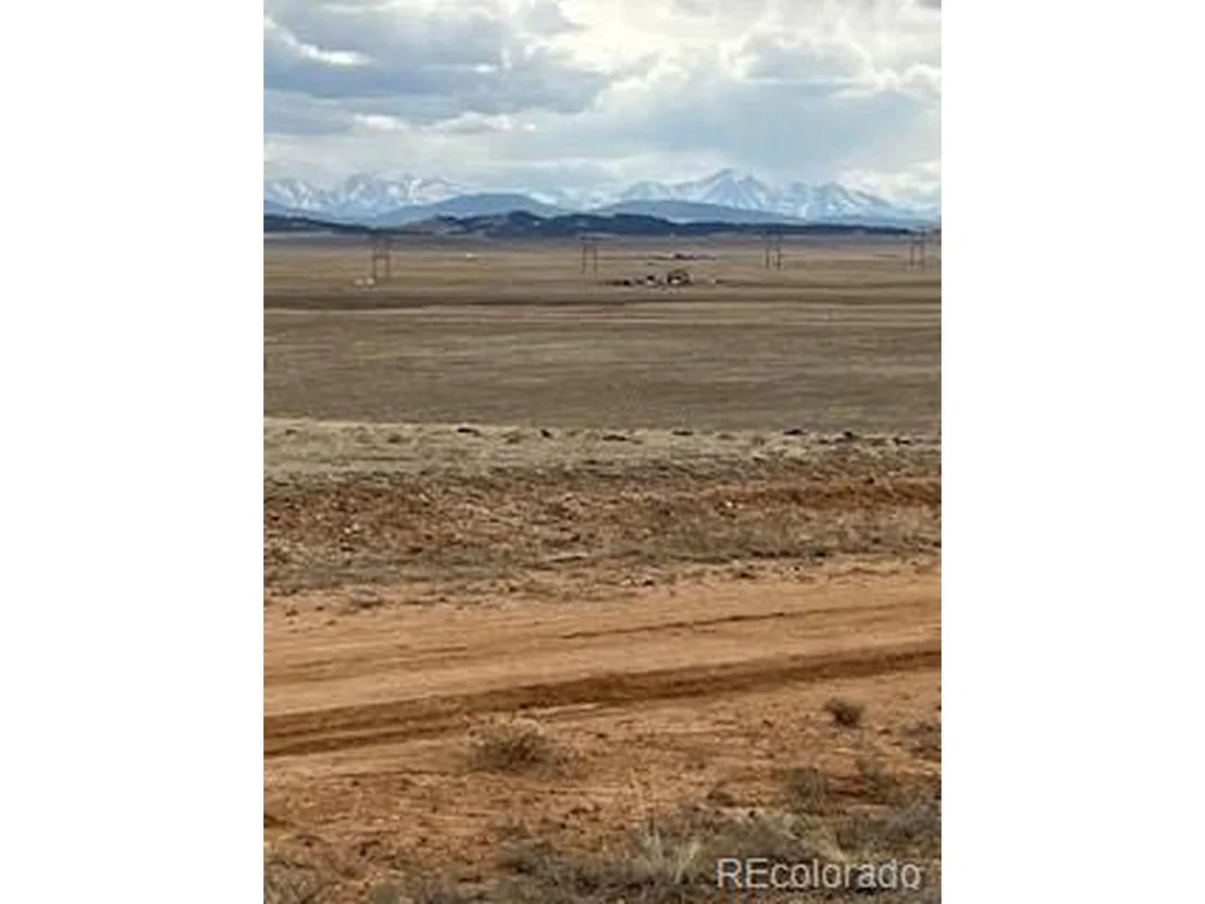 Photo of 5251 Summit Rd