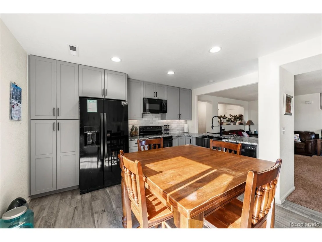Photo of 803 Stagecoach Dr