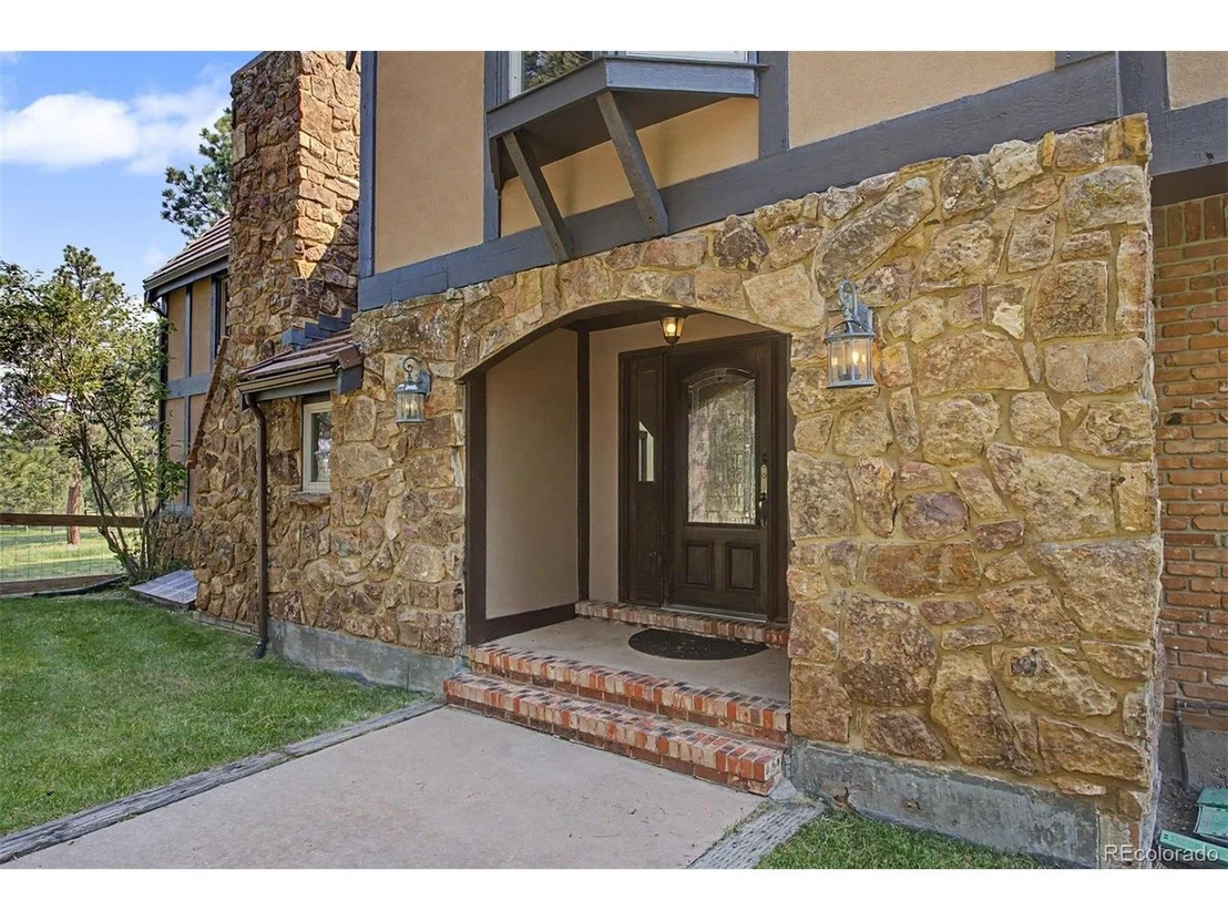 Photo of 8310 Windfall Way