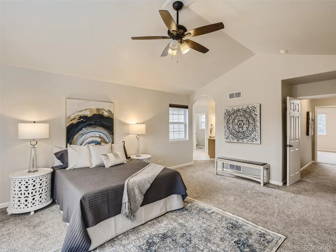 Photo of 1031 Willow Creek Cir