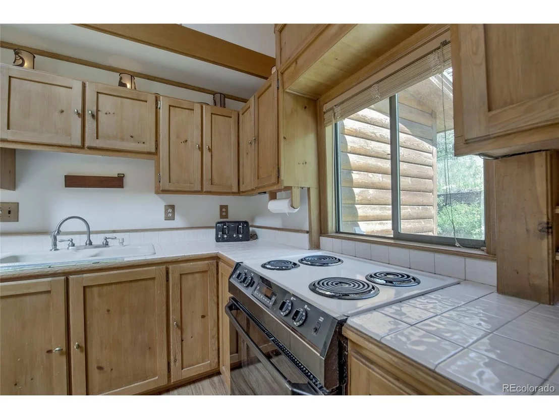 Photo of 420 Nuthatch Dr