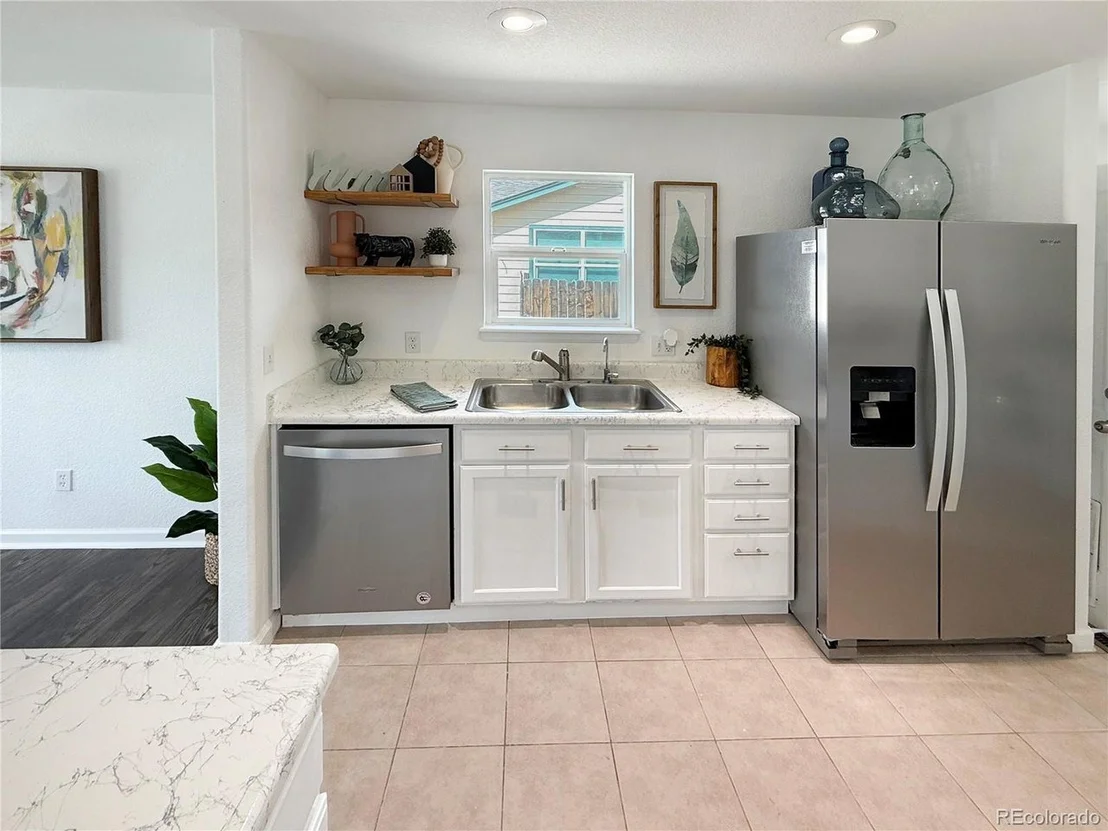 Photo of 1122 4th Ave
