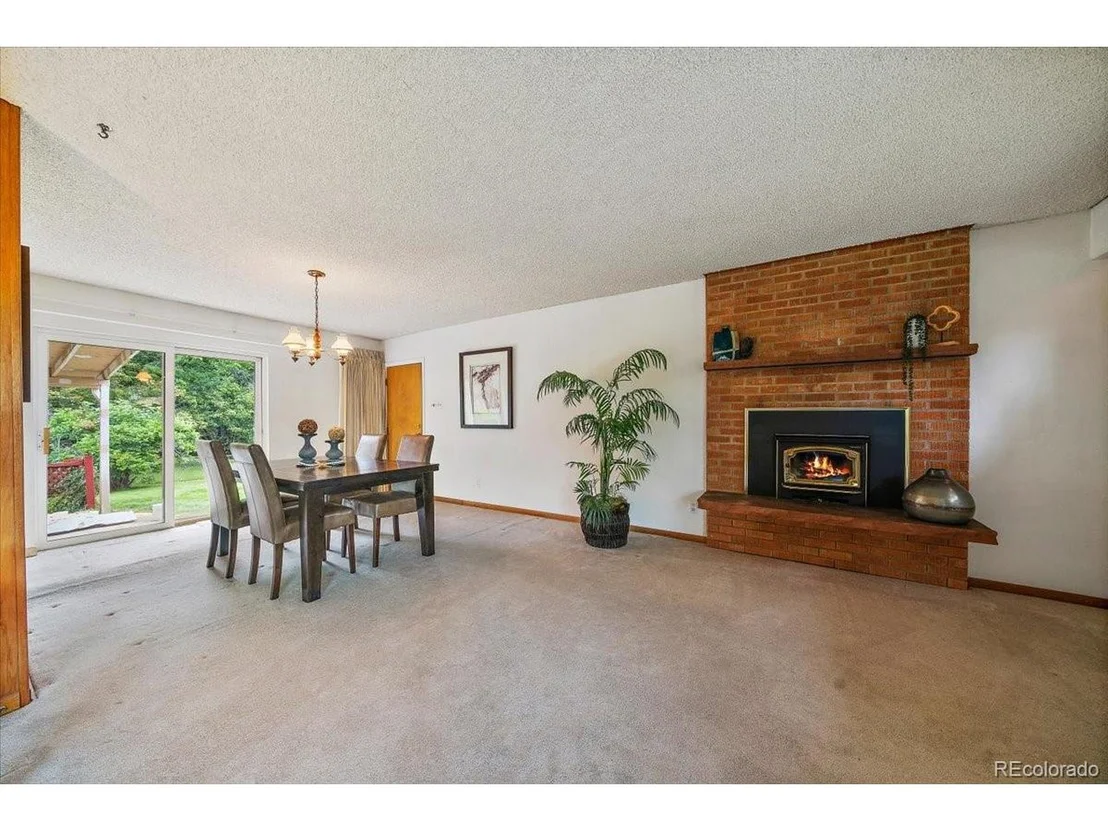 Photo of 8580 Cedar Ln