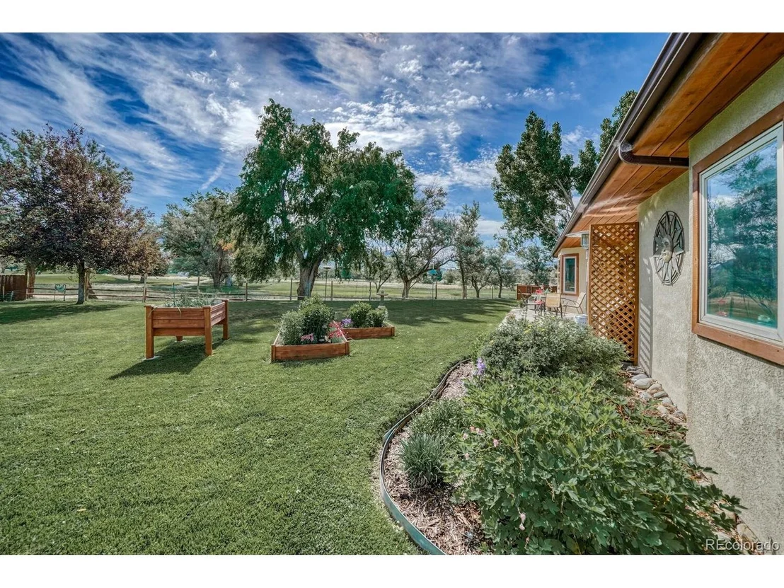 Photo of 127 Mesa Cir