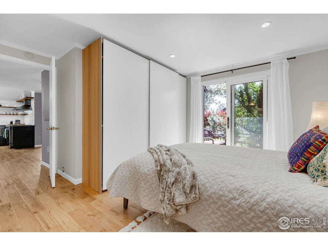 Photo of 3582 Smuggler Way