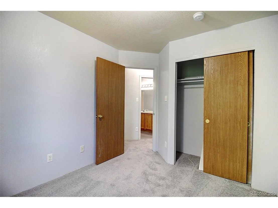 Photo of 6131 Shamrock Cir