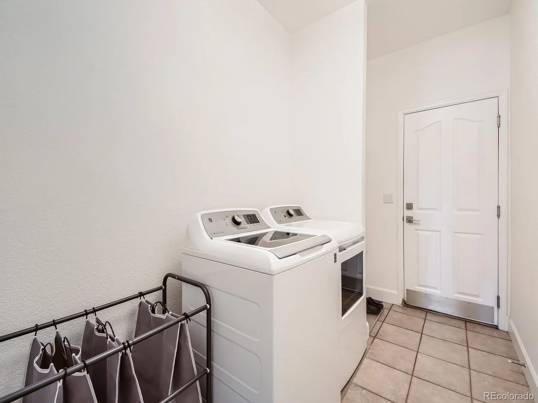 Photo of 21126 Saddleback Cir
