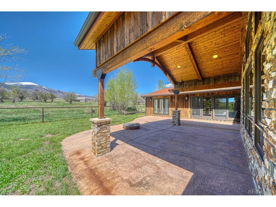 Photo of 1216 Cowboy Way
