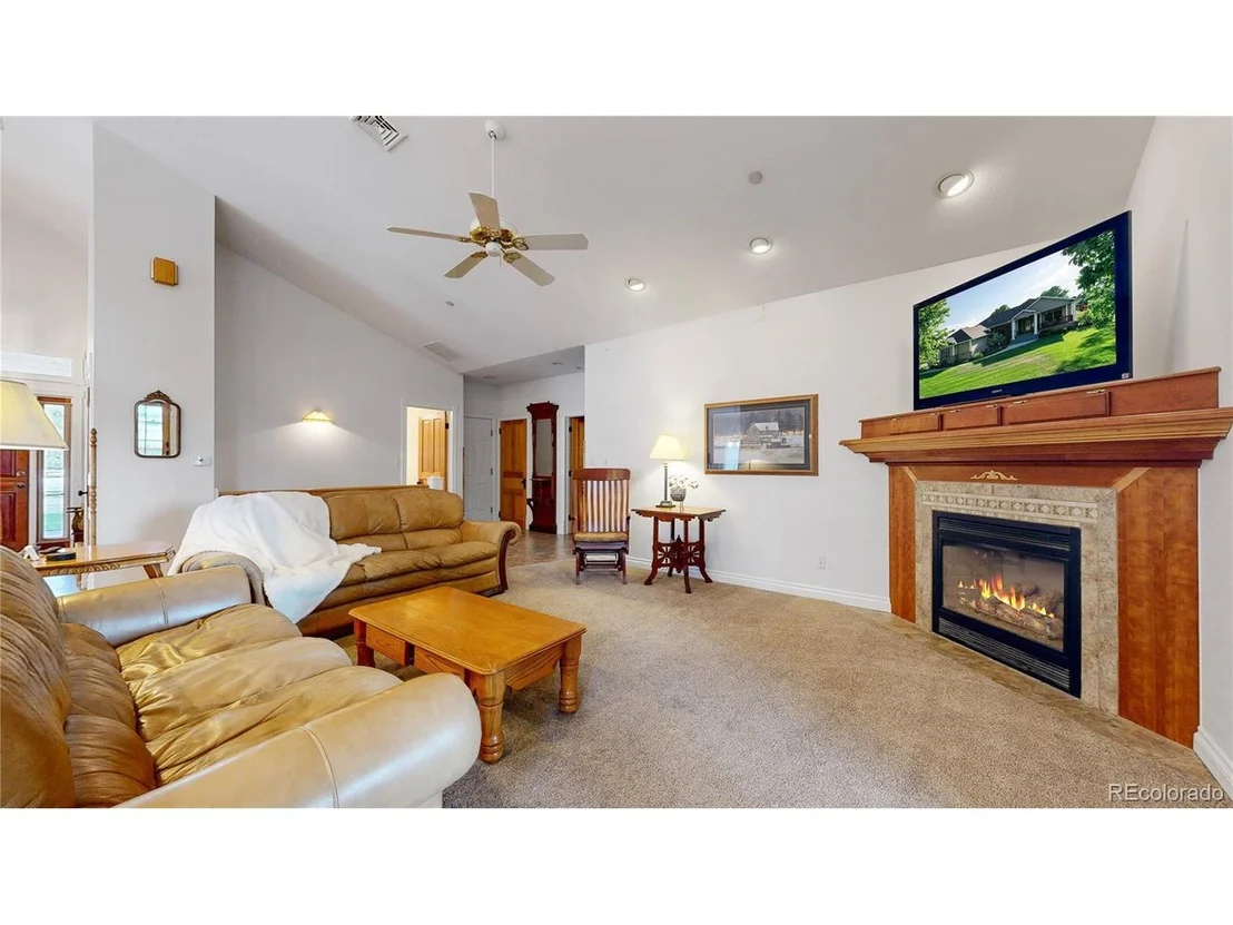 Photo of 7655 Crestview Dr