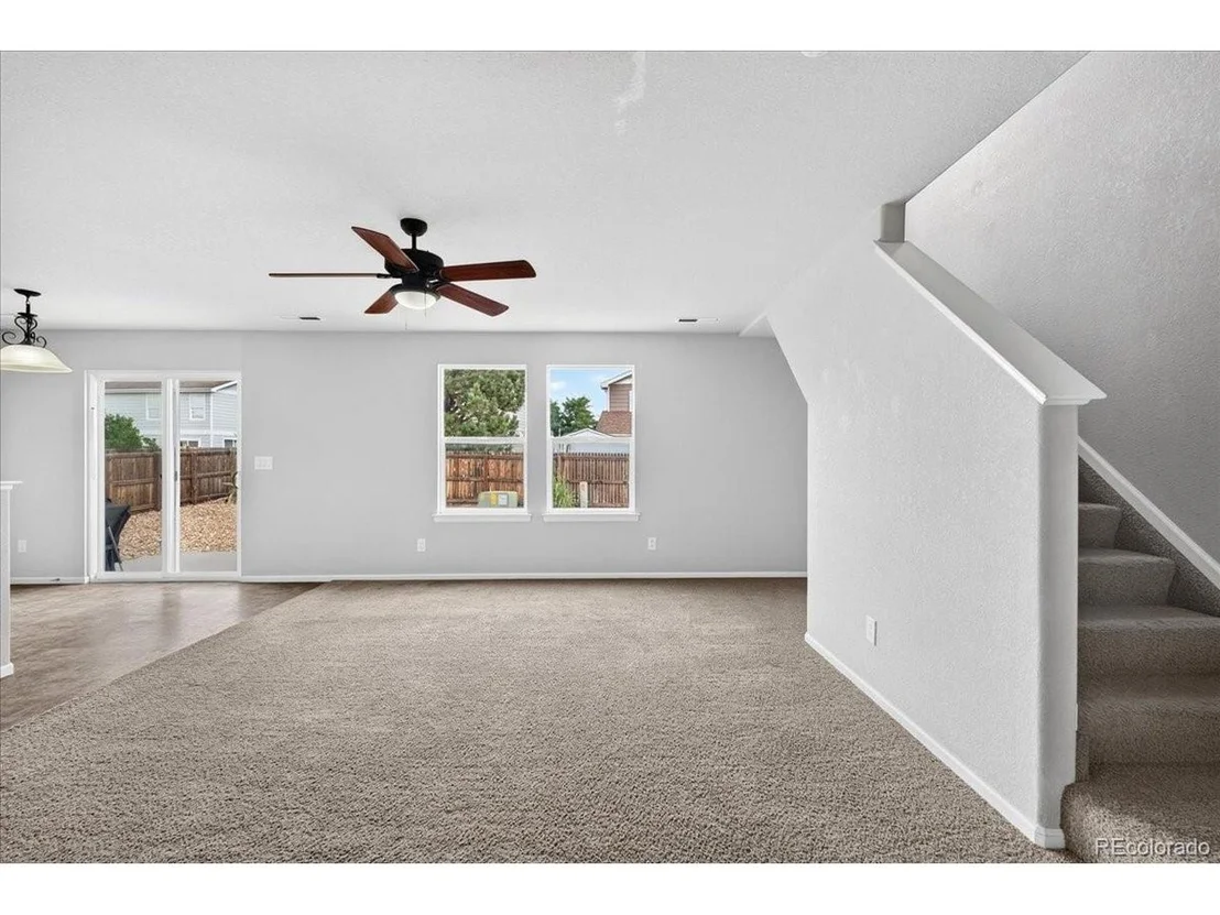 Photo of 800 Willow Dr