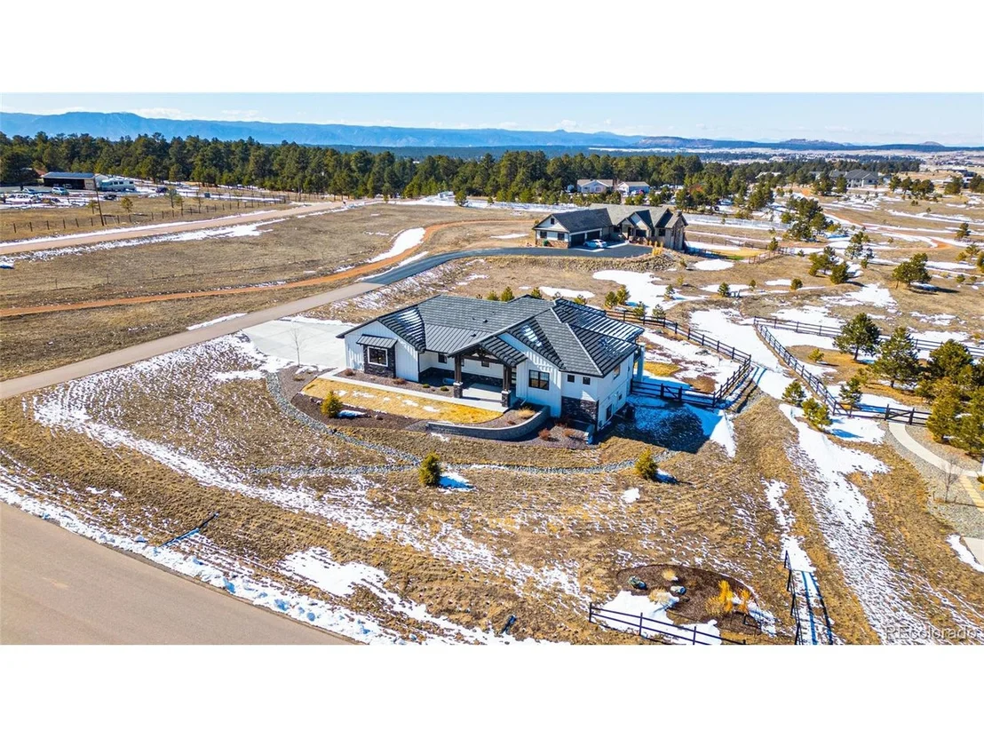 Photo of 3726 Pinehurst Cir