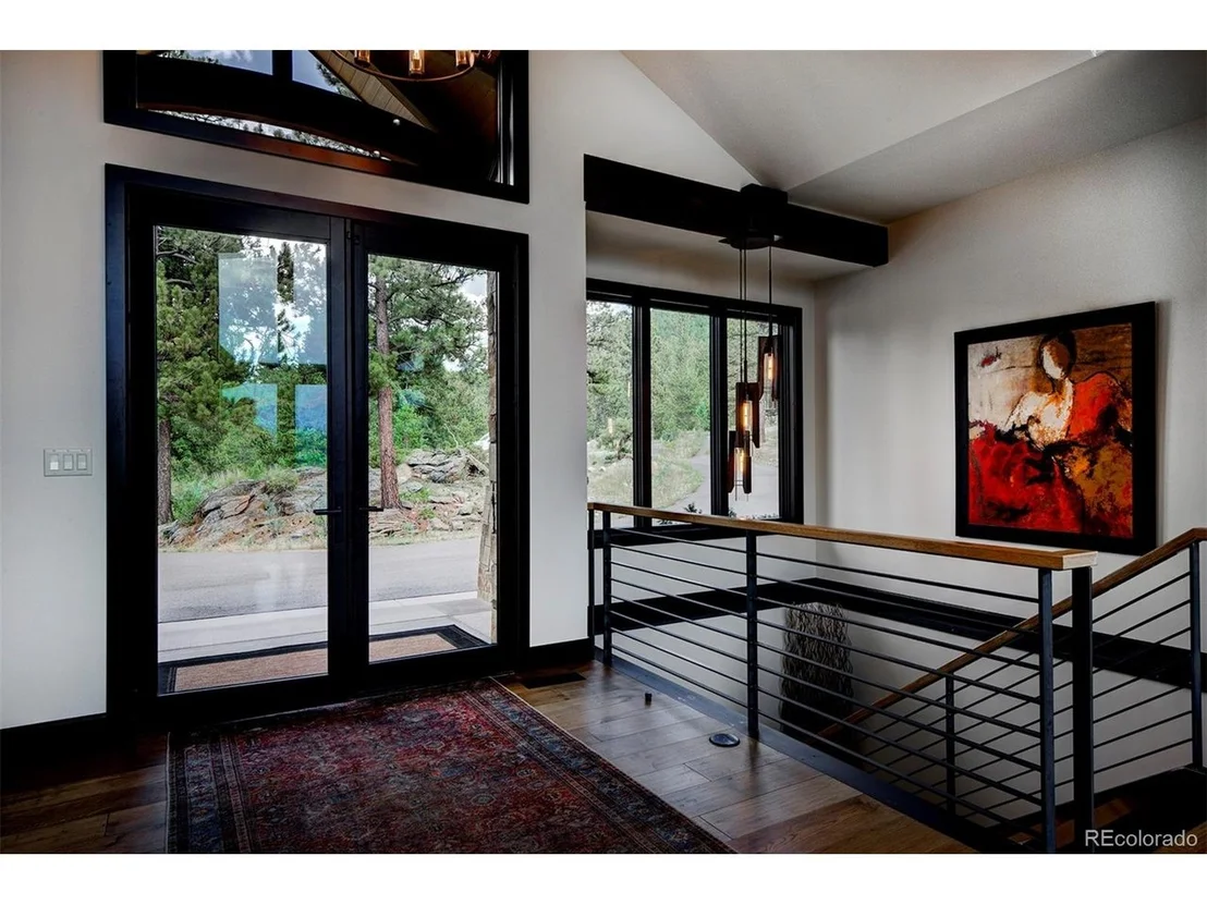 Photo of 4331 Hilltop Rd
