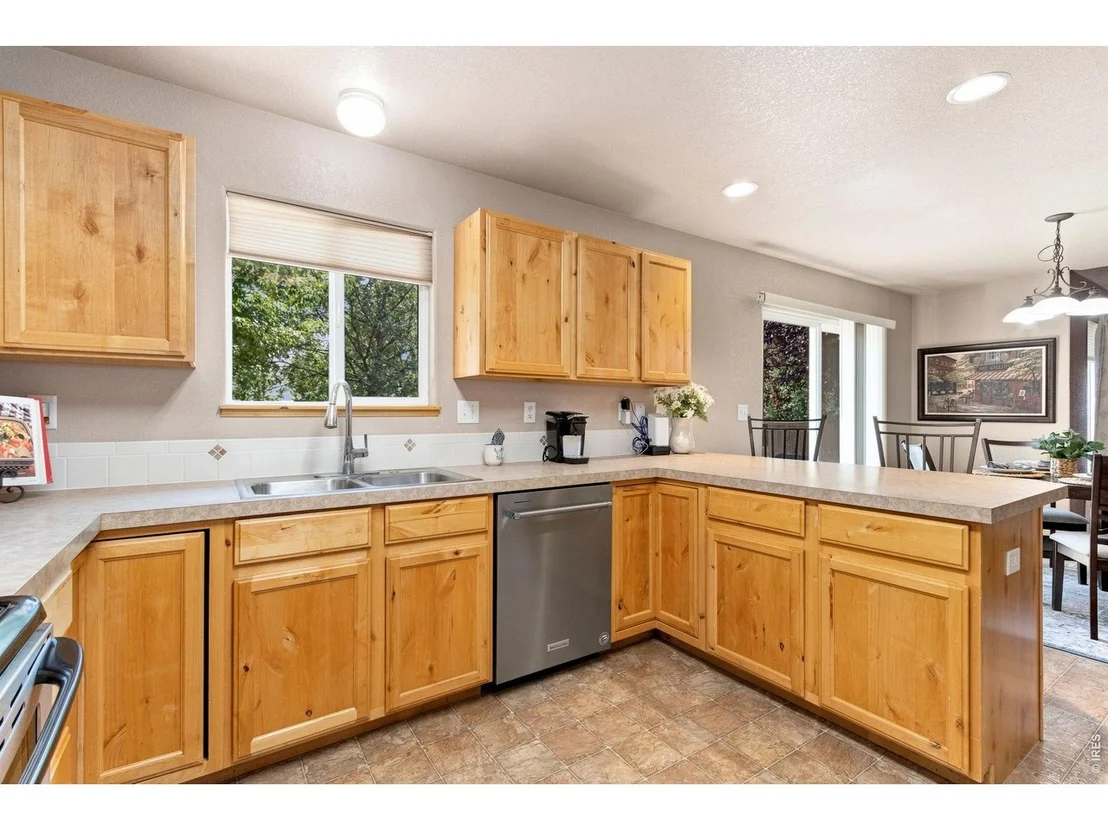 Photo of 8784 Crossfire Dr