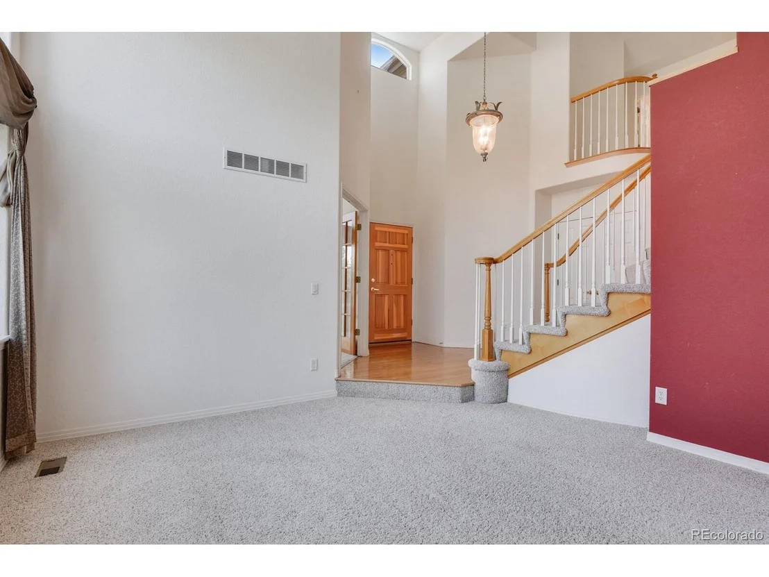 Photo of 17707 W 63rd Pl
