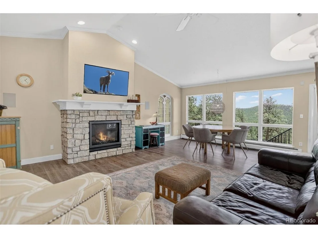 Photo of 30236 Zurich Dr