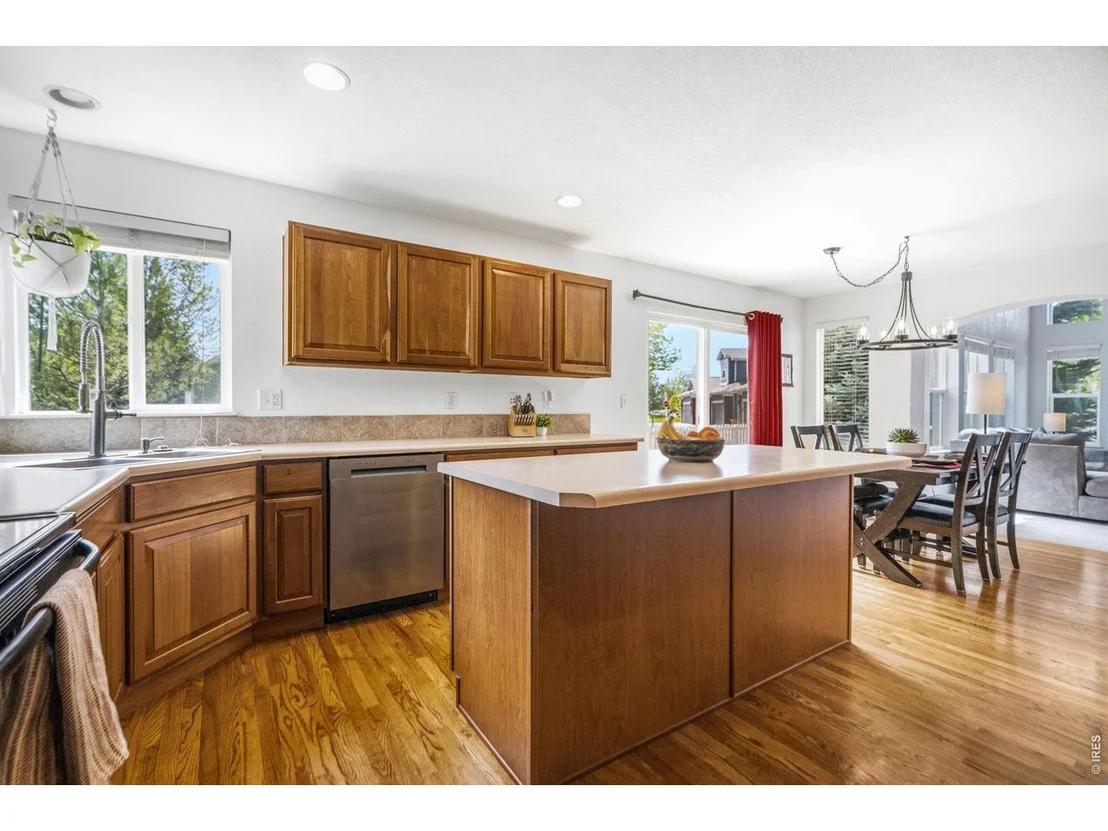 Photo of 12661 James Cir