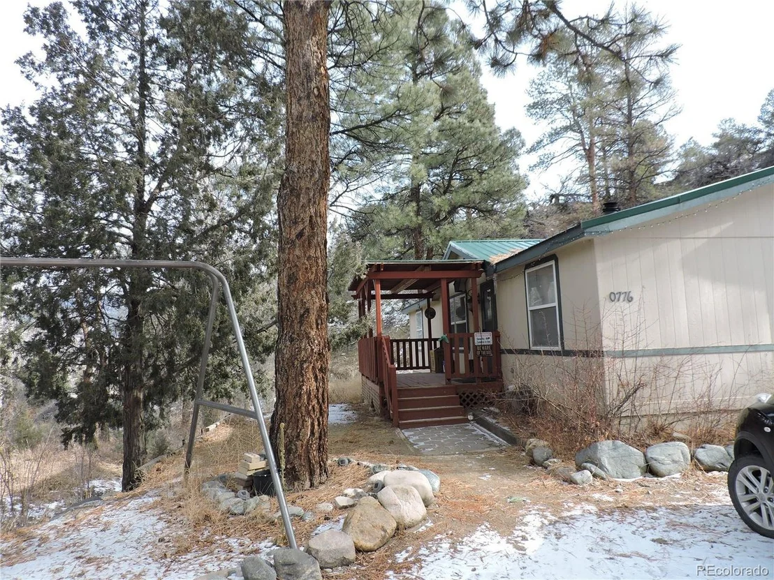 Photo of 776 Highland Dr