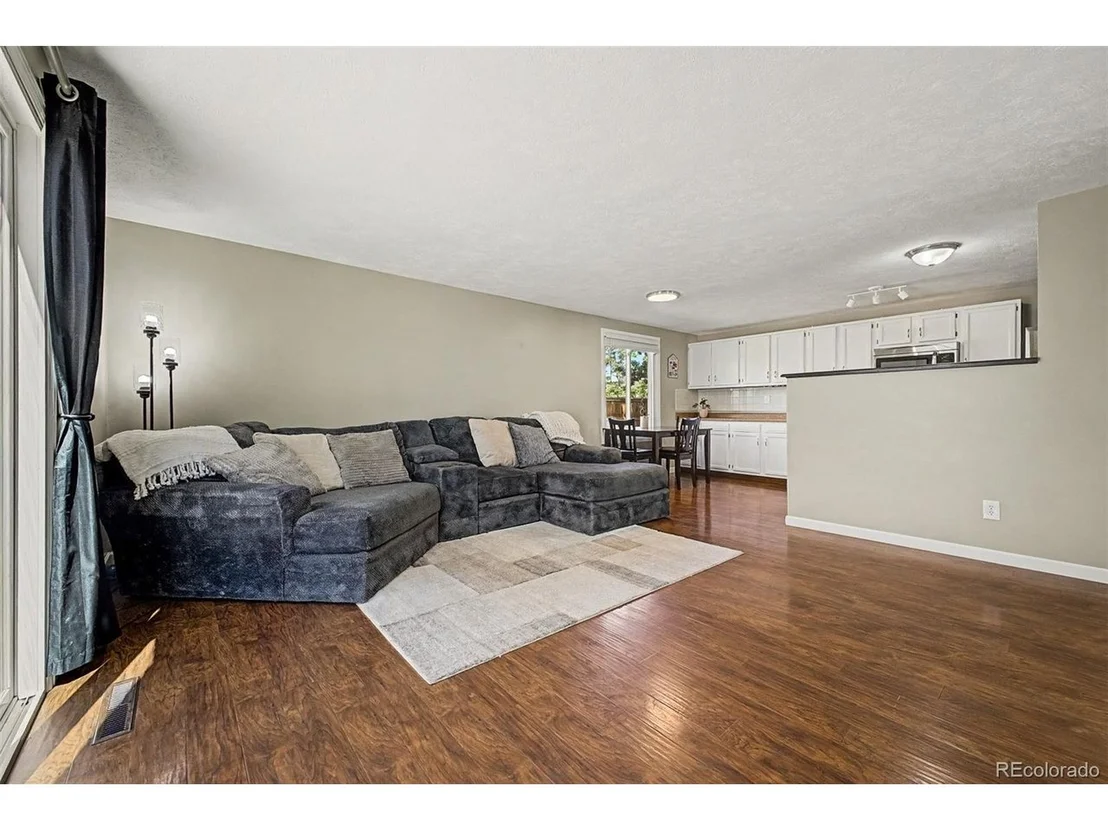 Photo of 9331 Gray Ct