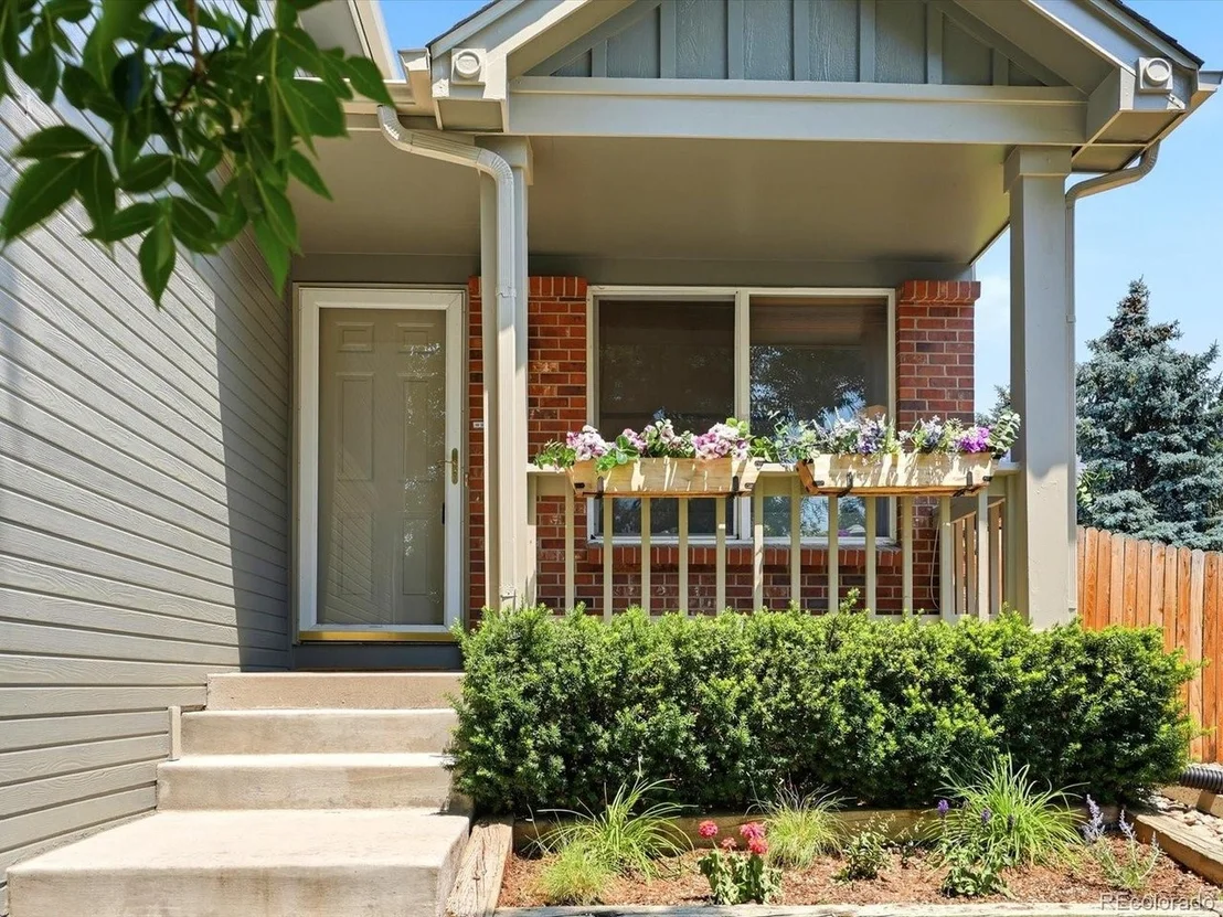 Photo of 3863 W 63rd Pl