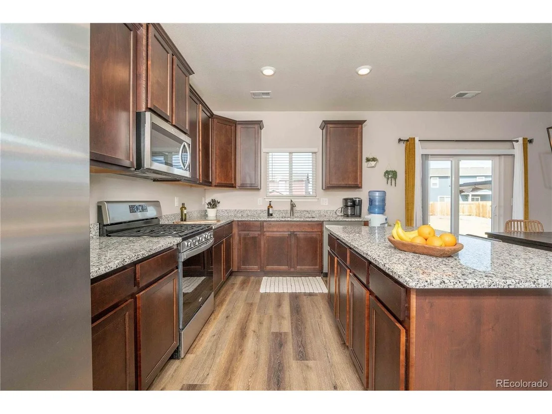 Photo of 14799 Longhorn Dr
