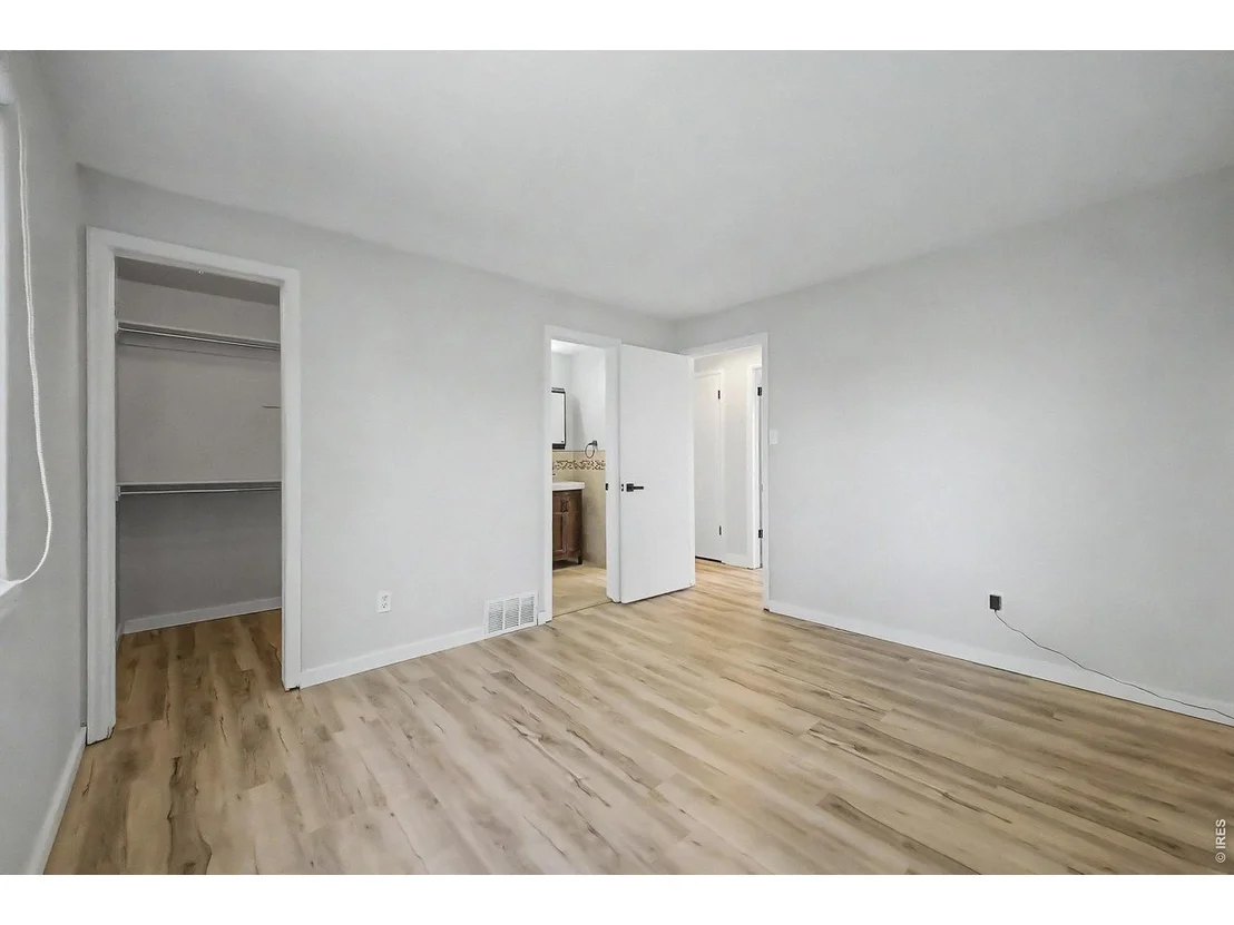 Photo of 2185 Hackberry Cir