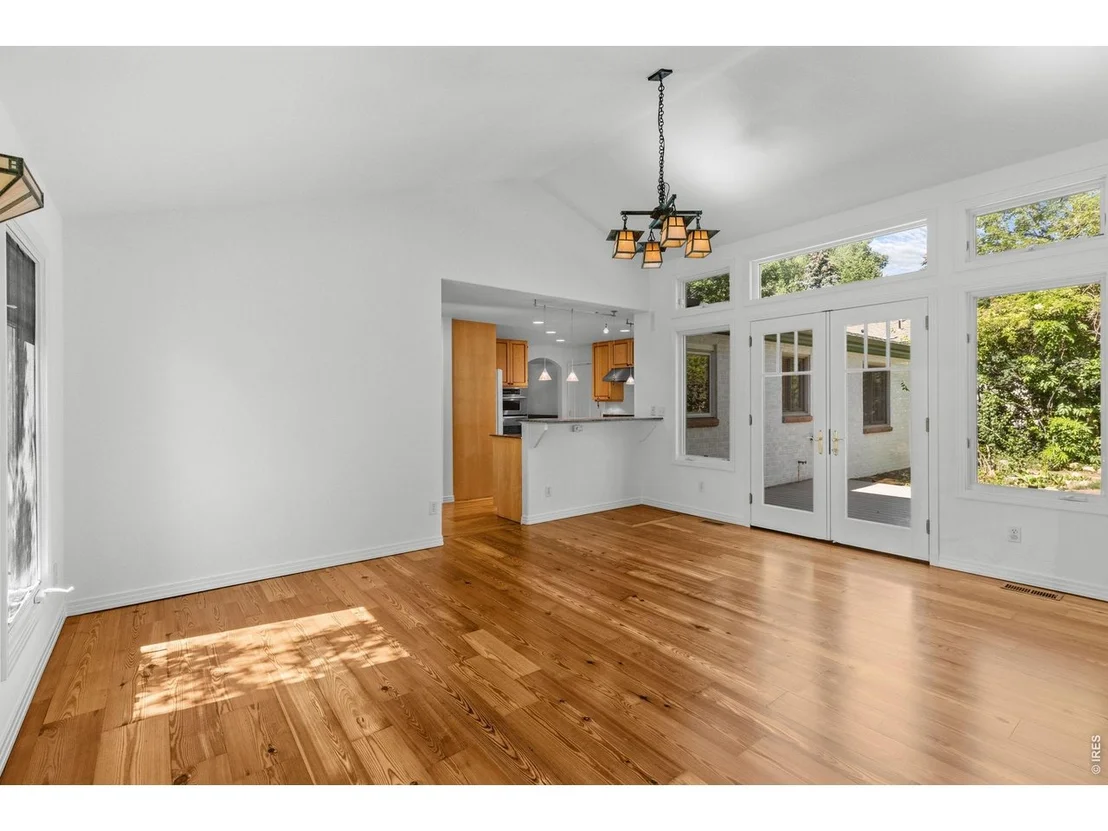 Photo of 1709 Mariposa Ave
