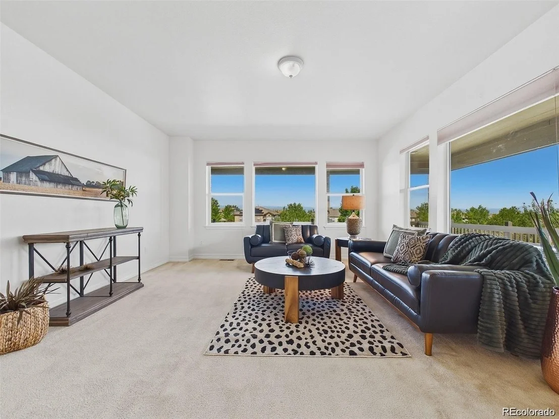 Photo of 16593 Prospect Ln