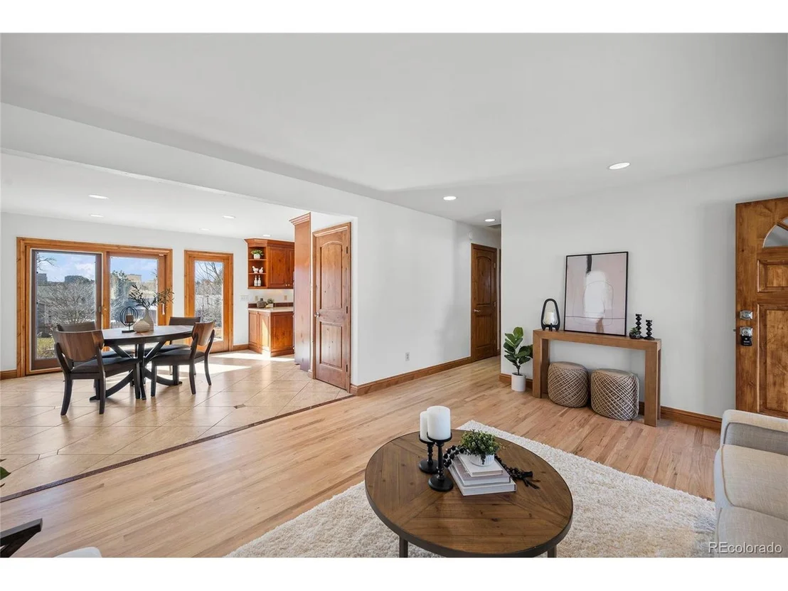 Photo of 7864 Hampden Cir E