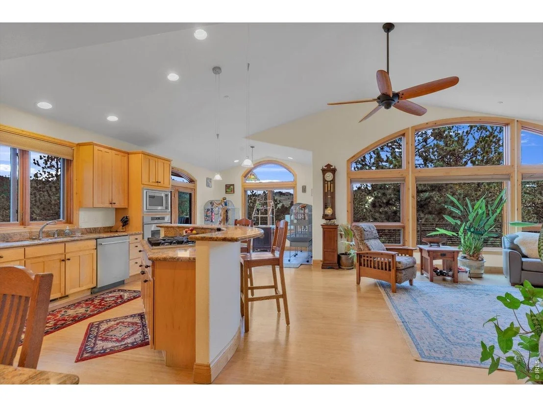 Photo of 165 Bison Dr