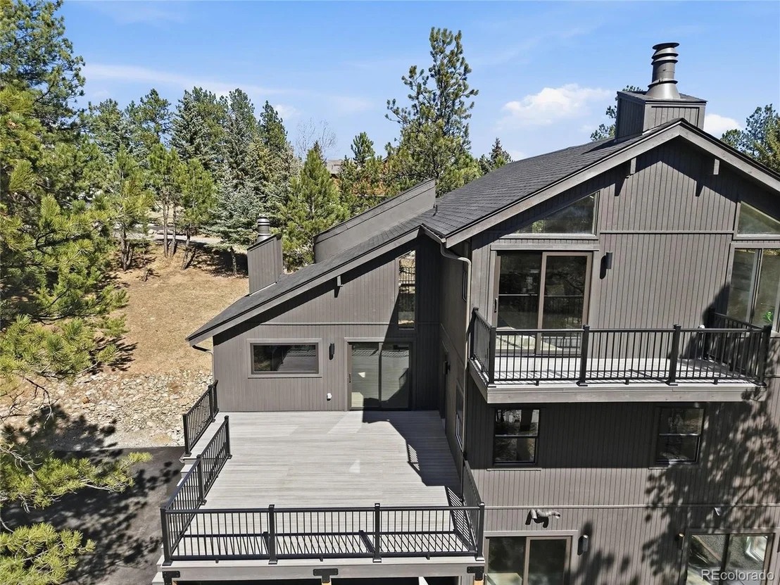Photo of 2861 Olympia Ln