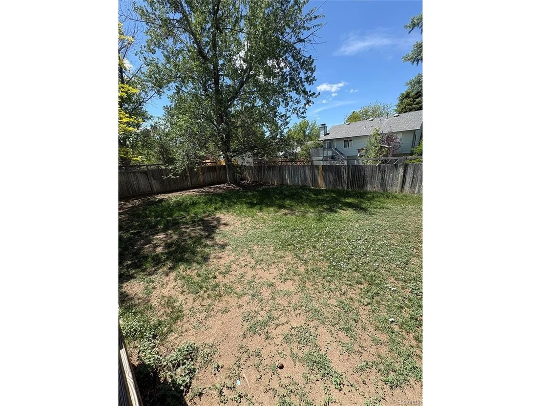 Photo of 21124 E Powers Cir