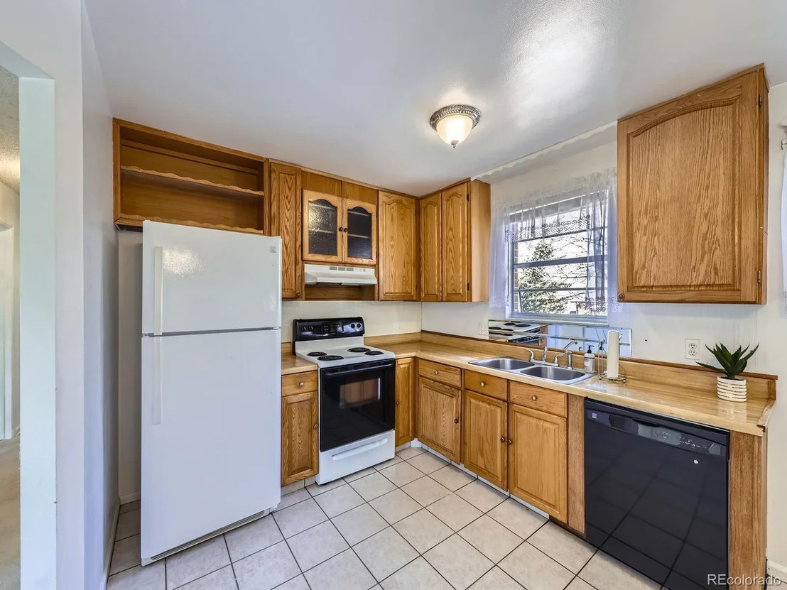 Photo of 11338 Fowler Dr