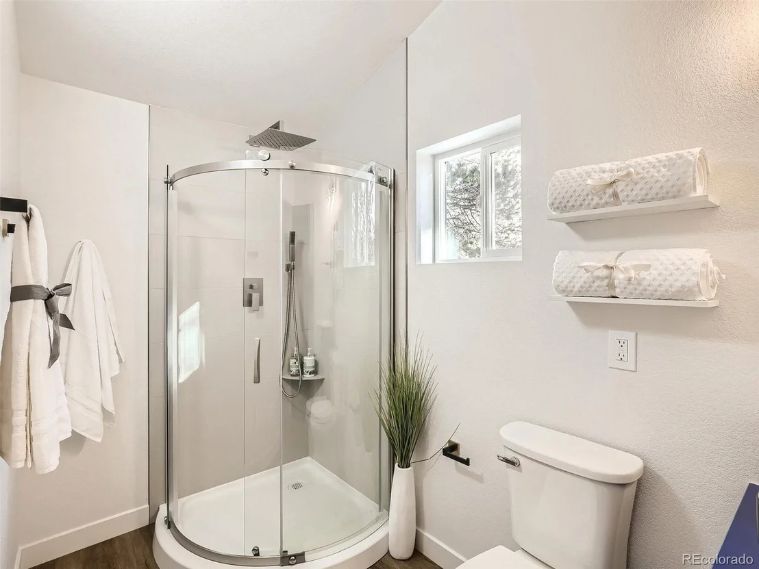 Photo of 79 Lakewood Cir