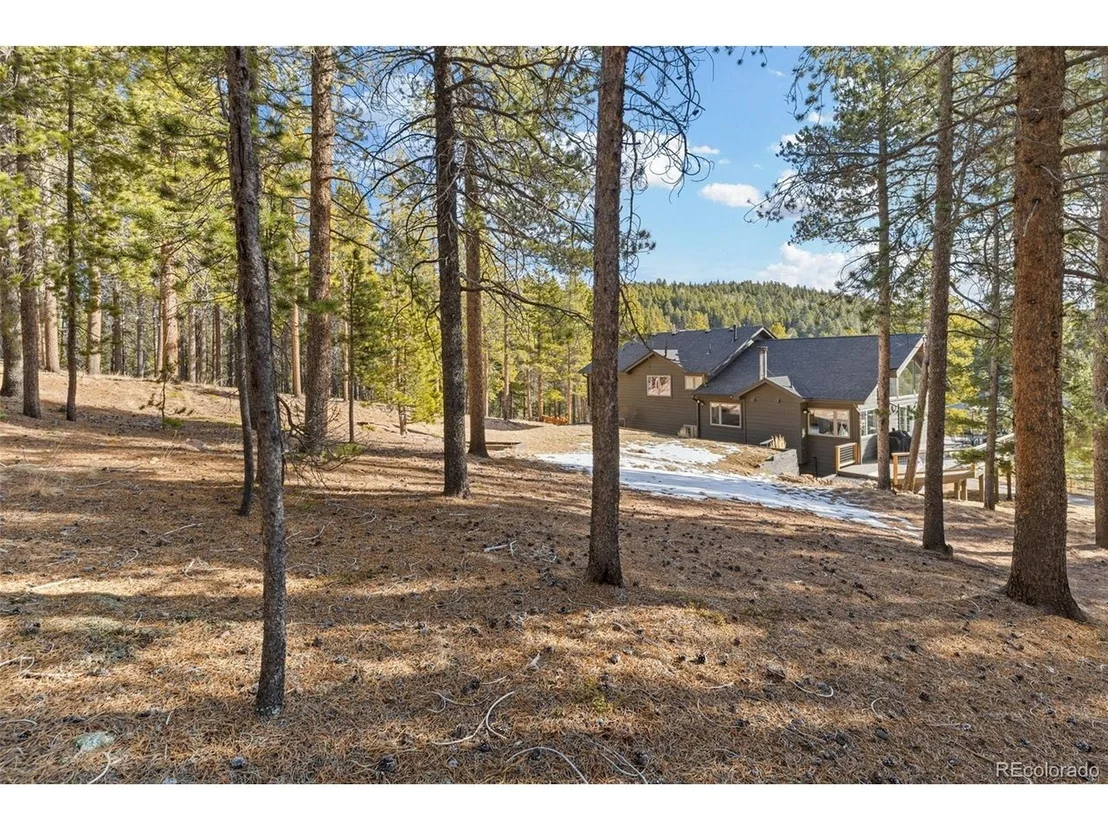 Photo of 32663 Donna Dr