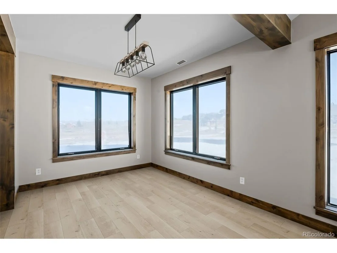 Photo of 90 Cumulus Rd