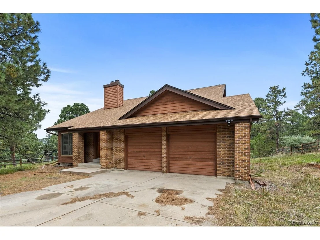 Photo of 8369 Lightening View Dr