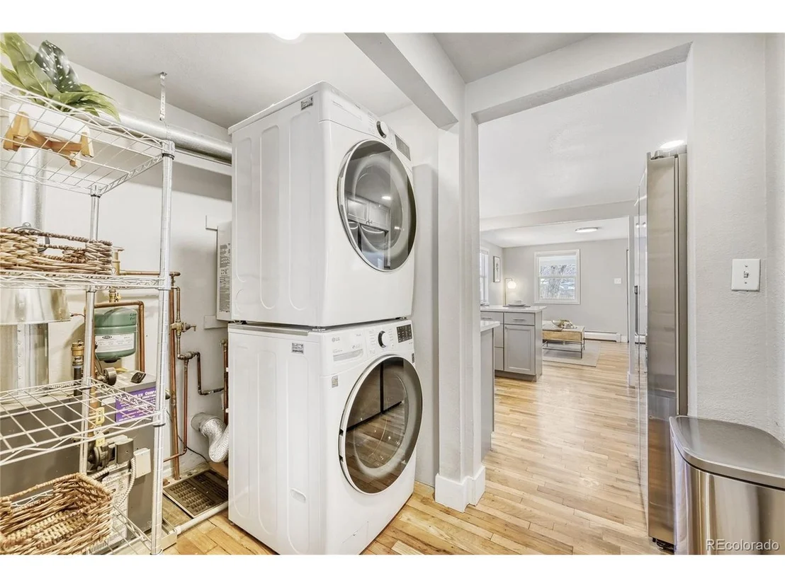 Photo of 6865 W 55th Pl