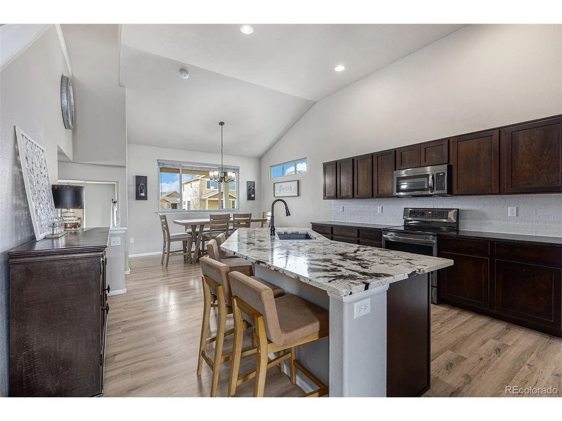 Photo of 1521 Heirloom Dr