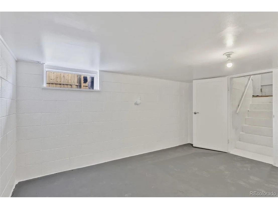 Photo of 423 Phelps St