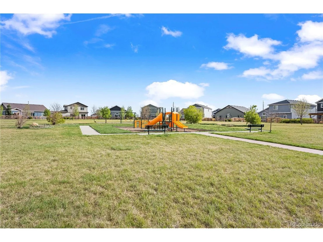 Photo of 1184 Sunrise Cir