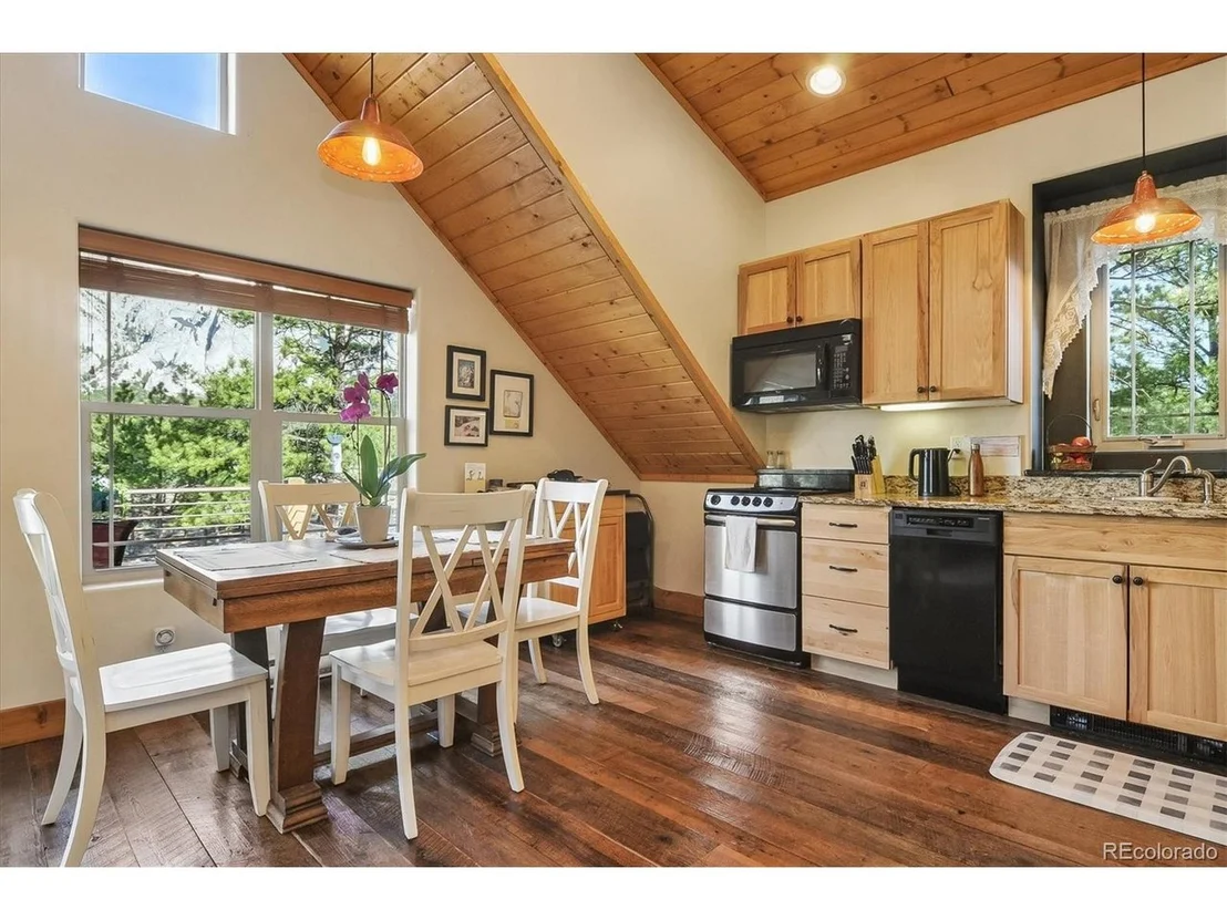 Photo of 16602 County Road 289