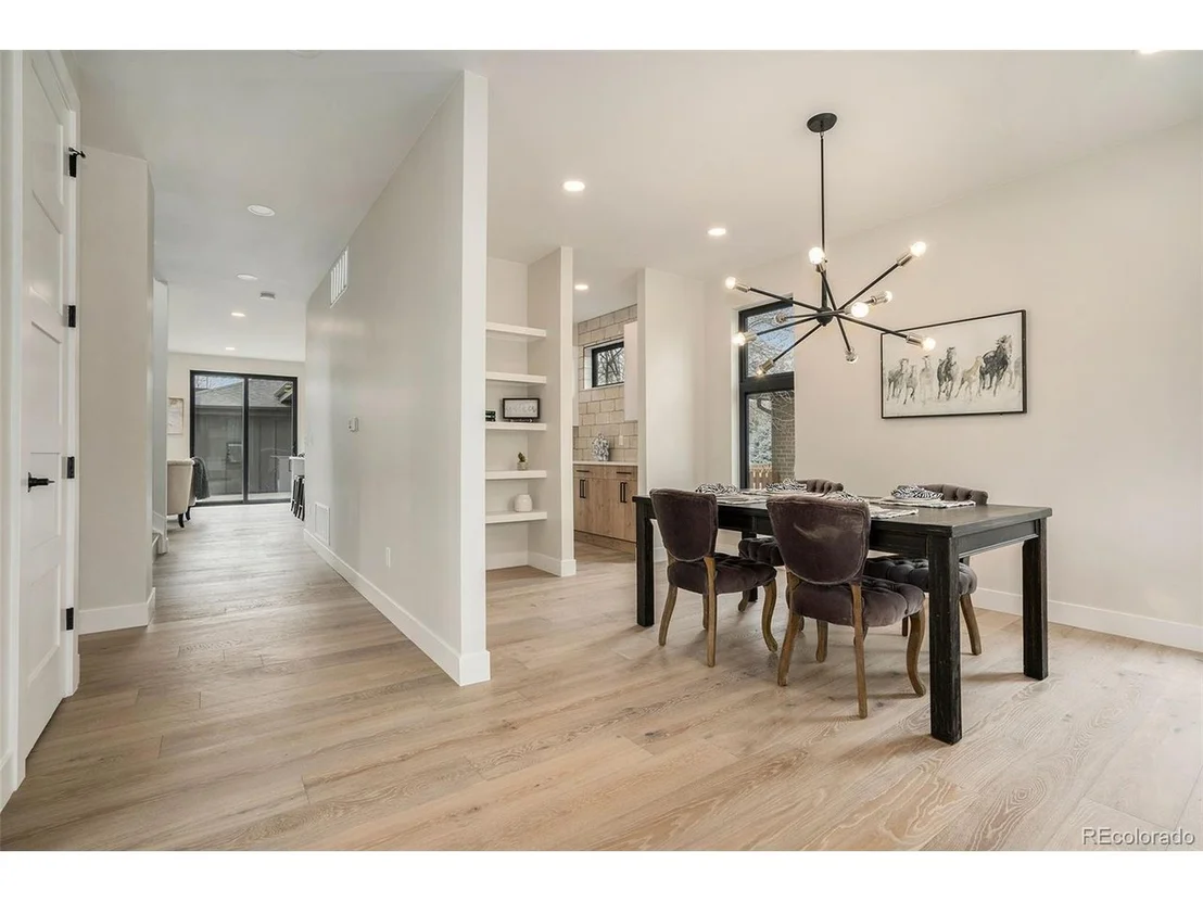 Photo of 1165 Locust St