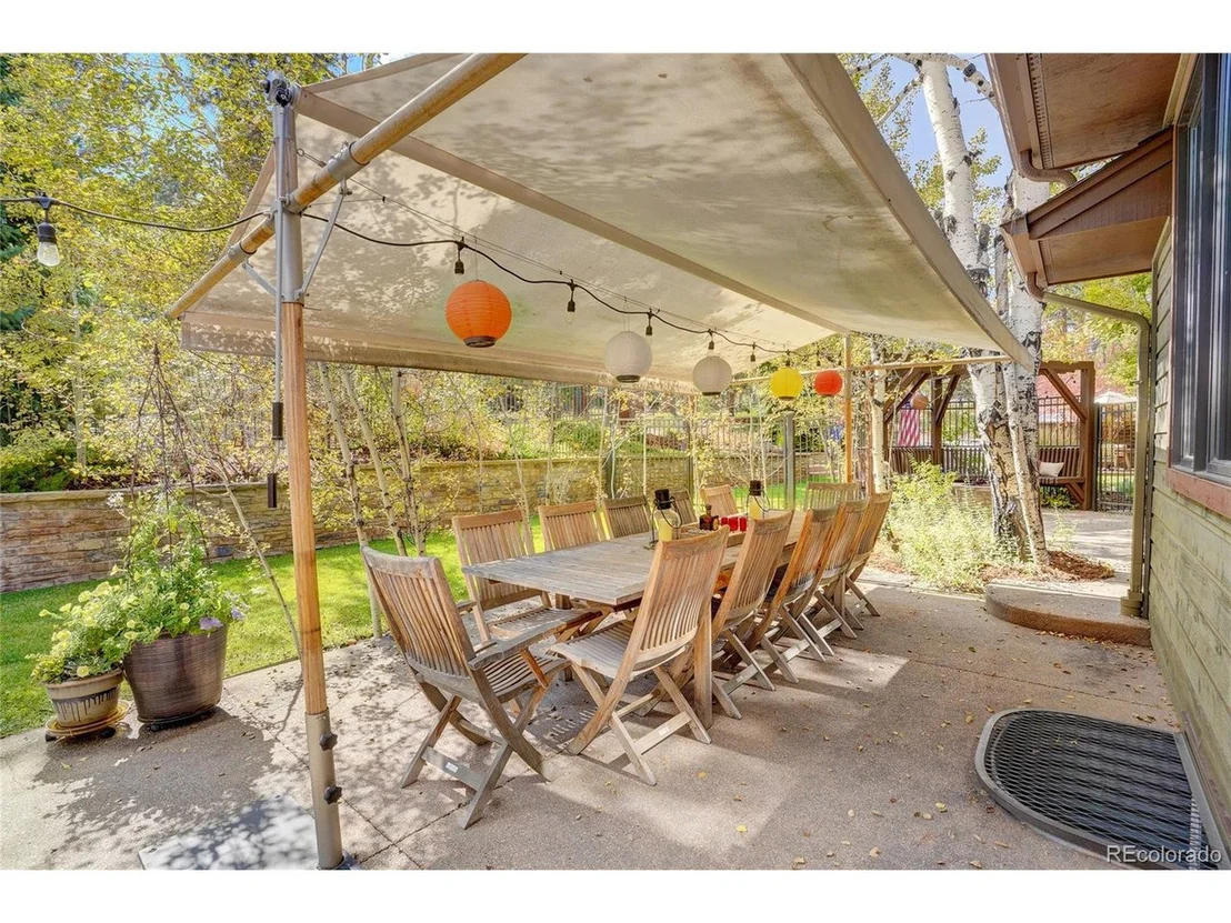 Photo of 25751 Village Cir