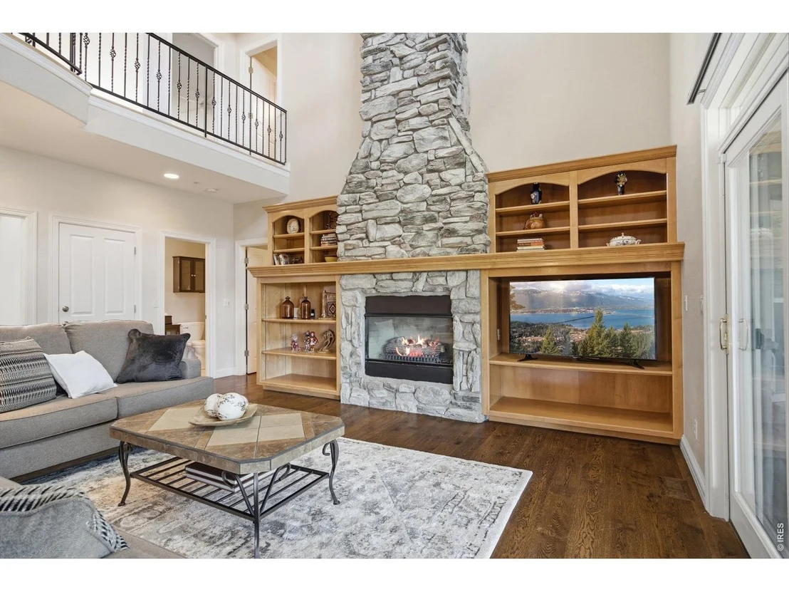 Photo of 9078 Fieldcrest Ln