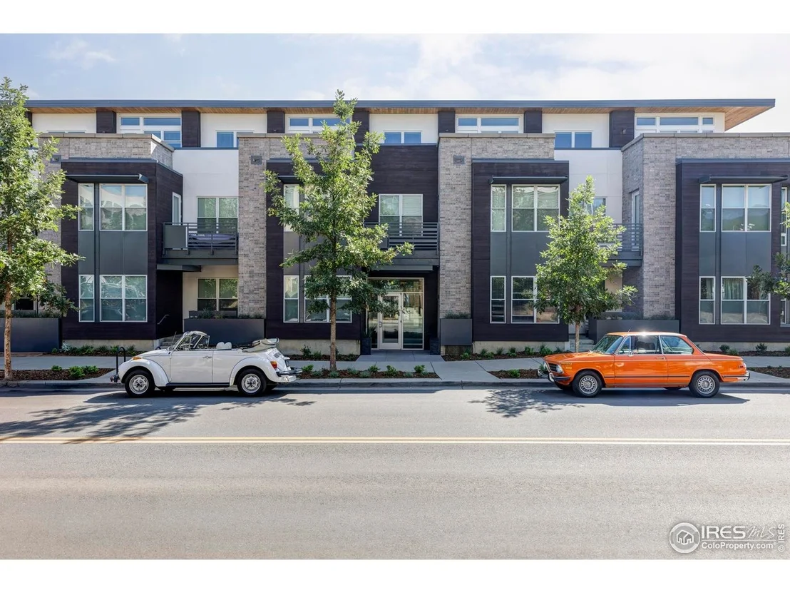 Photo of Unit 105 at 1707 Walnut St