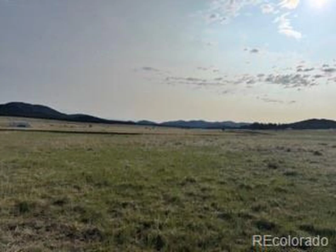 Photo of 464 Burroback Ct